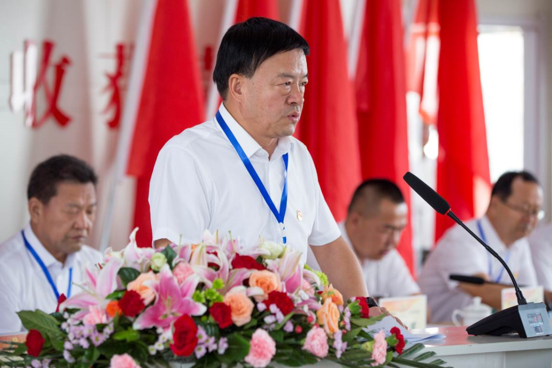 凝心聚力擘畫振興藍(lán)圖 團(tuán)結(jié)奮進(jìn)開創(chuàng)種業(yè)佳績 —— 敦煌種業(yè)隆重召開第三次黨員代表大會(huì)